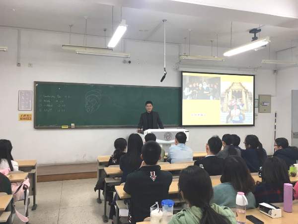 1499304591217611.jpg 皇冠网址
研究生学术周末感悟京剧艺术.jpg